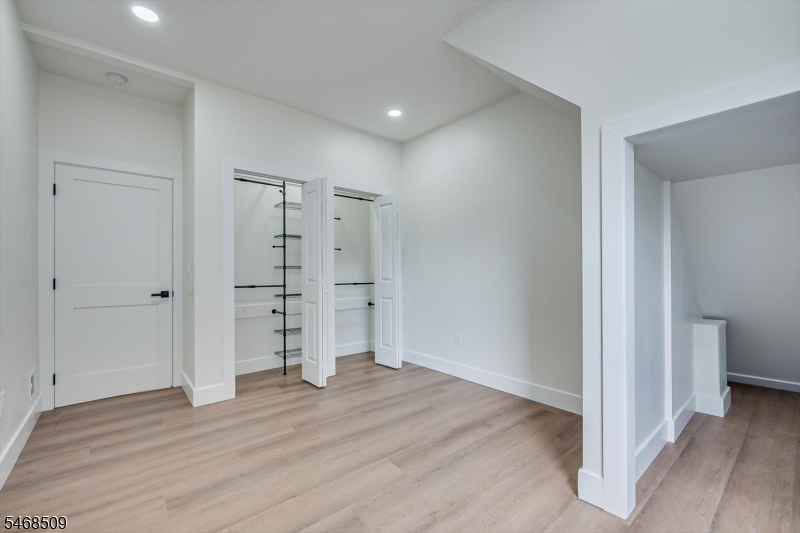 16 Regent Street North Plainfield NJ 07060