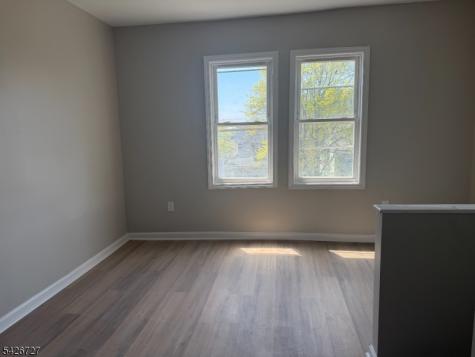 37 Mapes Avenue Newark NJ 07112