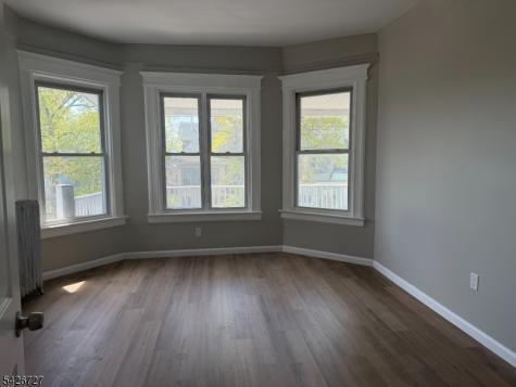 37 Mapes Avenue Newark NJ 07112