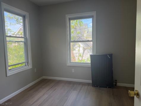 37 Mapes Avenue Newark NJ 07112