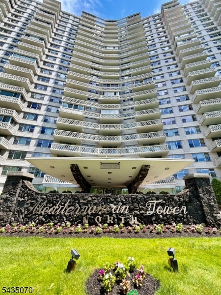 2100 Linwood Avenue Fort Lee NJ 07024
