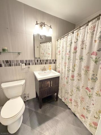 2100 Linwood Avenue Fort Lee NJ 07024