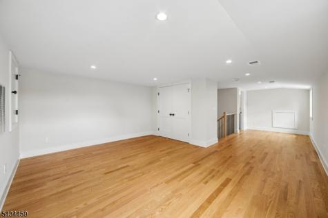 22 Willow Street Millburn NJ 07041