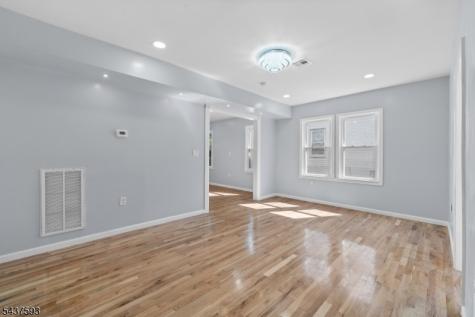 246 Lincoln Place Irvington NJ 07111