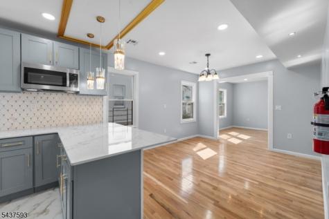 246 Lincoln Place Irvington NJ 07111