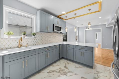 246 Lincoln Place Irvington NJ 07111