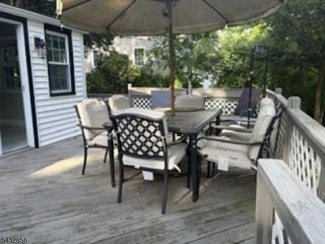 6 Standish Lane Kinnelon NJ 07405