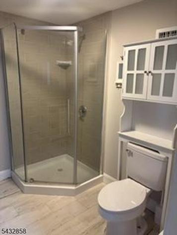 6 Standish Lane Kinnelon NJ 07405