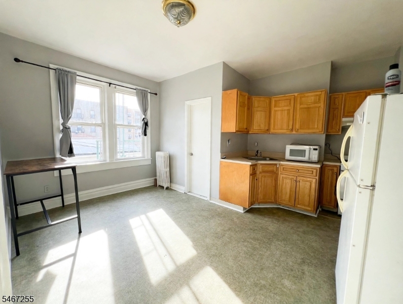 9101 Bergenwood Avenue North Bergen NJ 07047