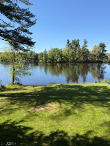 202 Lake Shore Montague NJ 07827