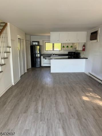 202 Lake Shore Montague NJ 07827