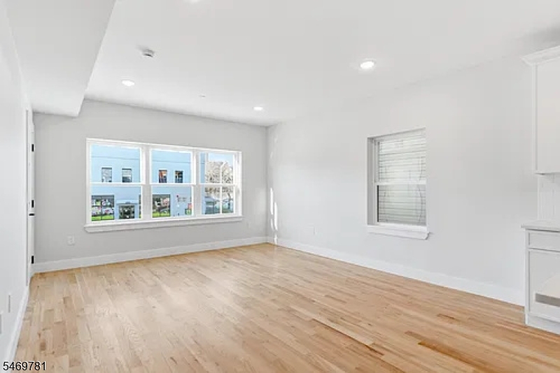 34 Elizabeth Avenue Newark NJ 07108