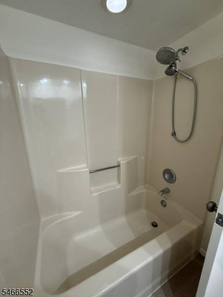23 Highland Circle Clinton NJ 08801