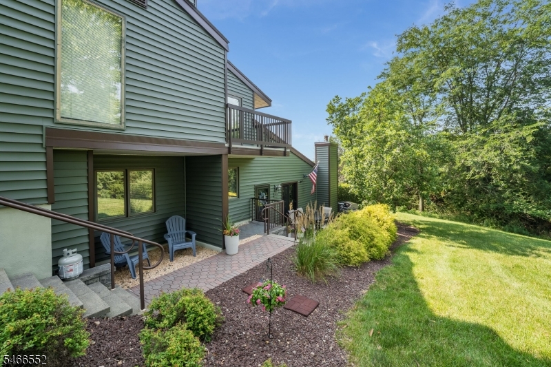 23 Highland Circle Clinton NJ 08801