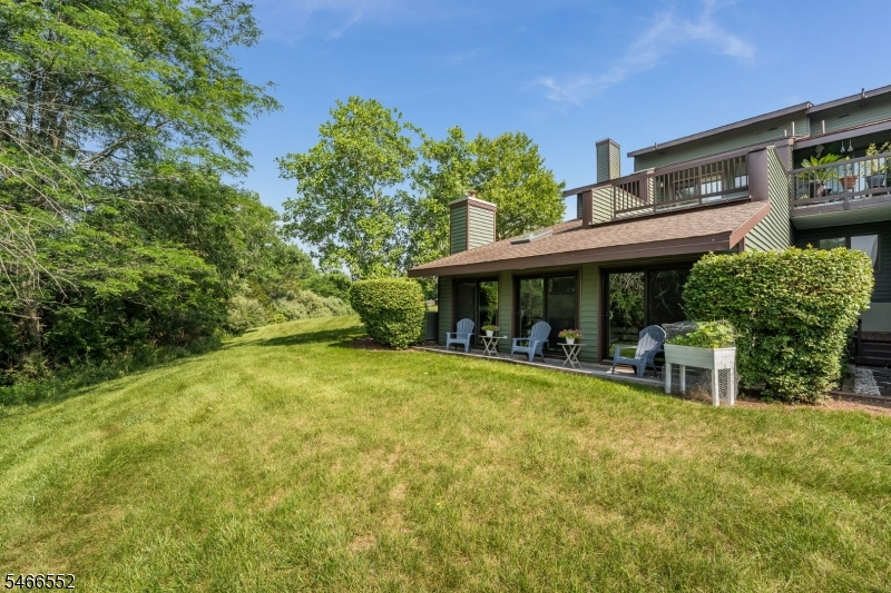 23 Highland Circle Clinton NJ 08801