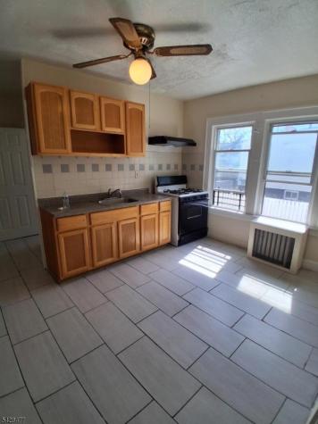70 Bedford Street East Orange NJ 07018