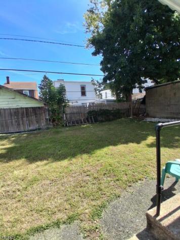 70 Bedford Street East Orange NJ 07018