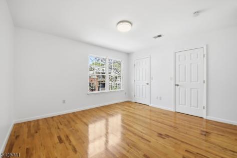 20 Wakeman Avenue Newark NJ 07104