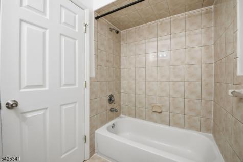 20 Wakeman Avenue Newark NJ 07104