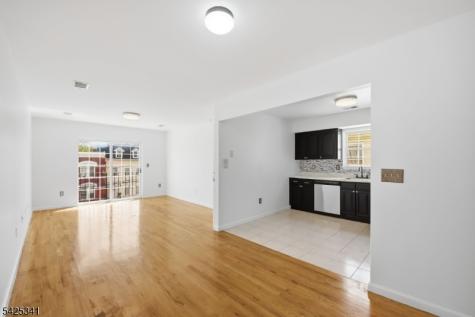 20 Wakeman Avenue Newark NJ 07104