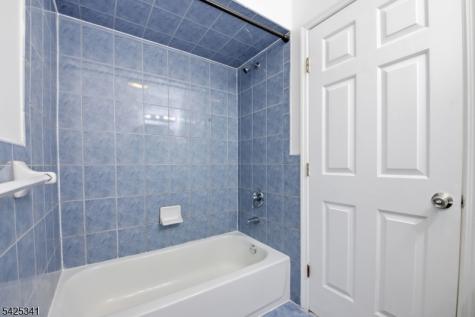 20 Wakeman Avenue Newark NJ 07104