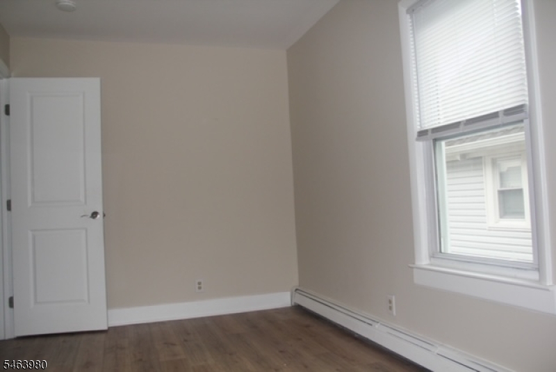 165 Emerson Street Carteret NJ 07008