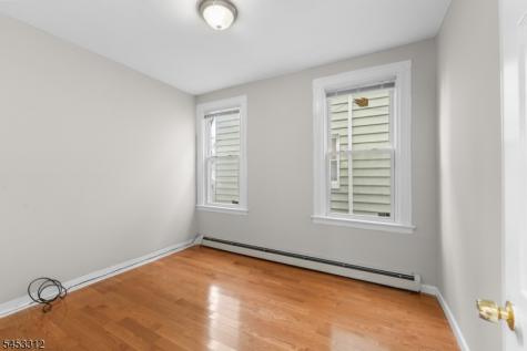 185 N 18th Street East Orange NJ 07017