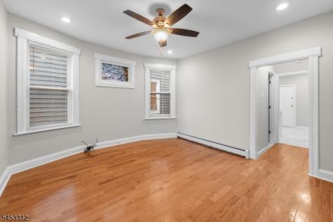 185 N 18th Street East Orange NJ 07017