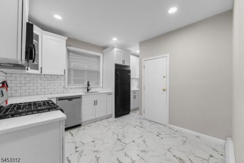185 N 18th Street East Orange NJ 07017