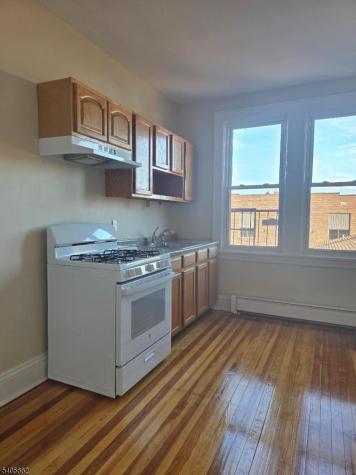80 Union Avenue C6 Clifton NJ 07011
