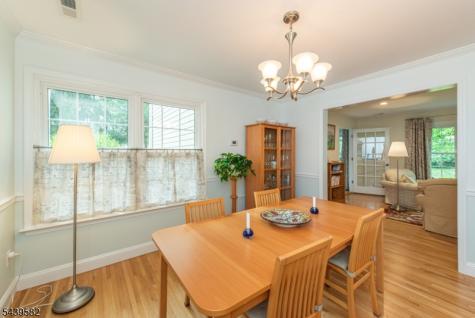 31 Cooper Lane Long Hill NJ 07946