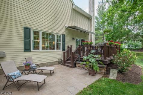 31 Cooper Lane Long Hill NJ 07946