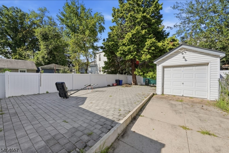 429 Chapman Street Irvington NJ 07111