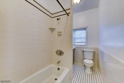 37 E Somerset Street Raritan NJ 08869
