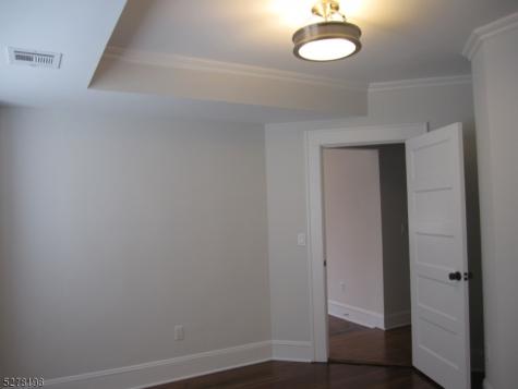 132 Midland Avenue Montclair NJ 07042