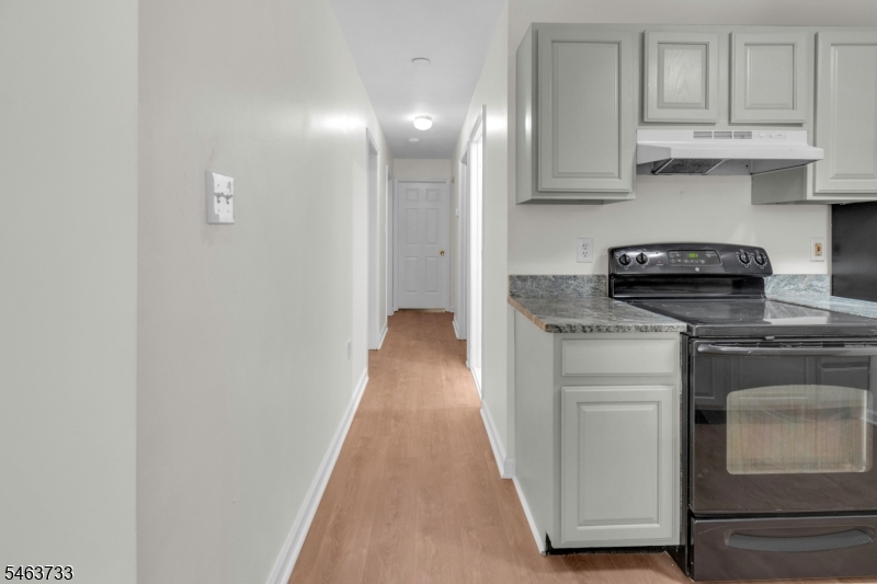 65 Montgomery Irvington NJ 07111