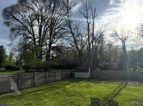 10 Lake Drive Mendham NJ 07945