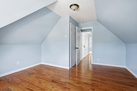 921 S 17th Street Newark NJ 07108
