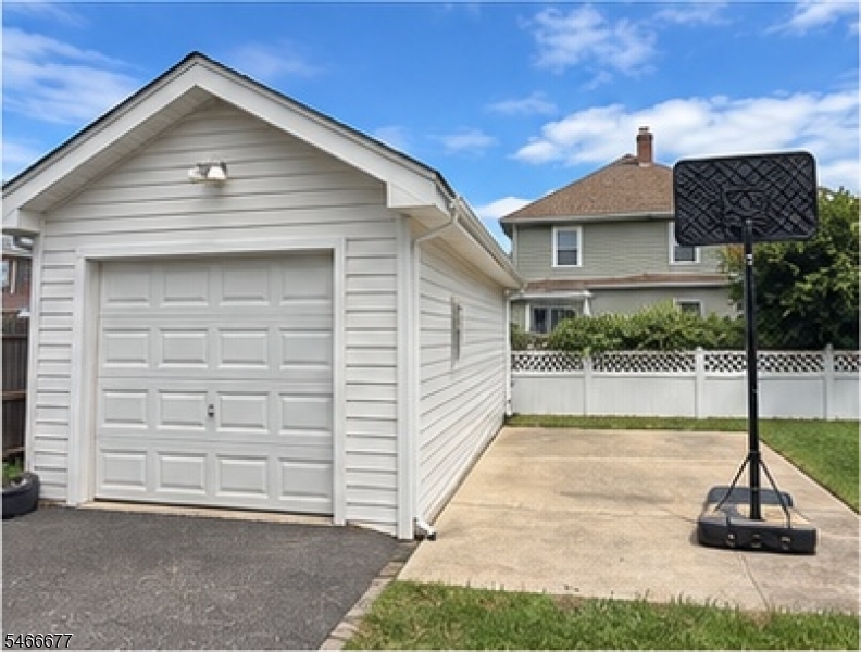 68 Macarthur Avenue Bloomfield NJ 07003