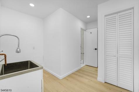 306 Warrenville Road Green Brook NJ 08812