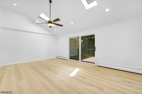 306 Warrenville Road Green Brook NJ 08812