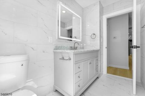 306 Warrenville Road Green Brook NJ 08812