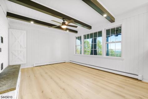 306 Warrenville Road Green Brook NJ 08812