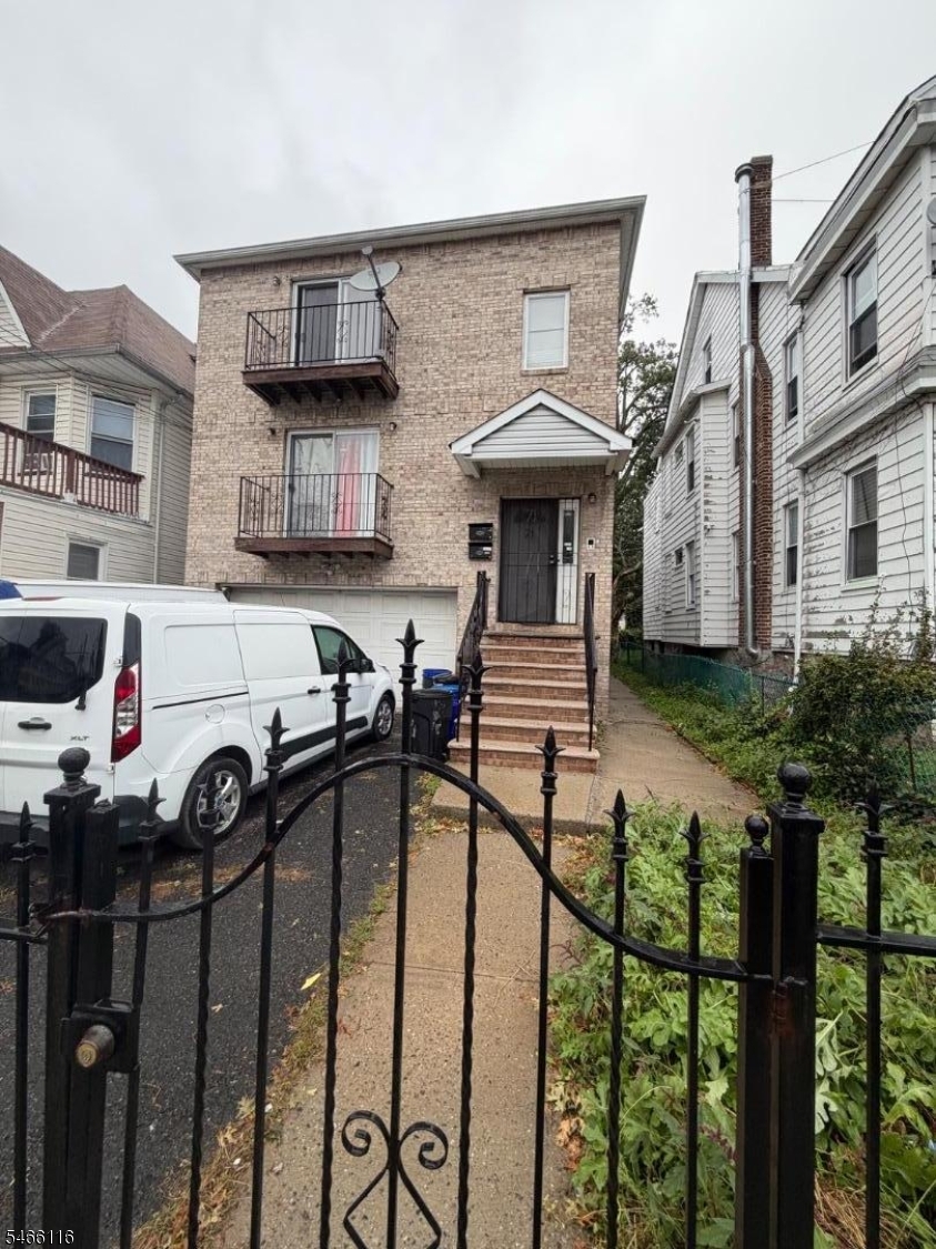 71 Mapes Avenue Newark NJ 07112