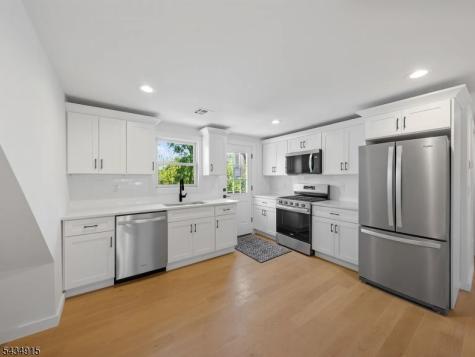 3 Meadow Road Edison NJ 08817