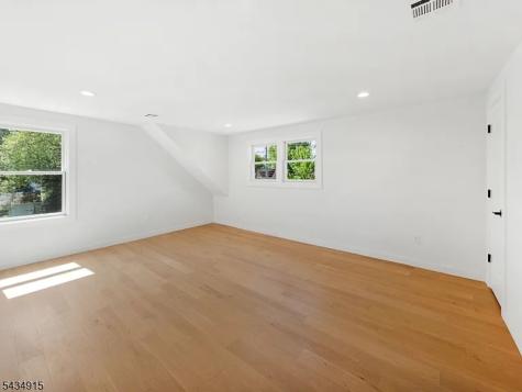 3 Meadow Road Edison NJ 08817