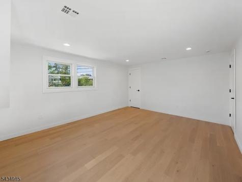 3 Meadow Road Edison NJ 08817
