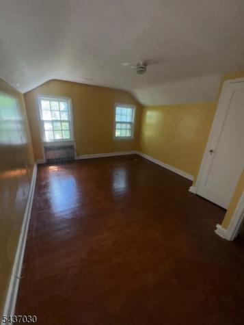 10 Mcgotty Place Irvington NJ 07111