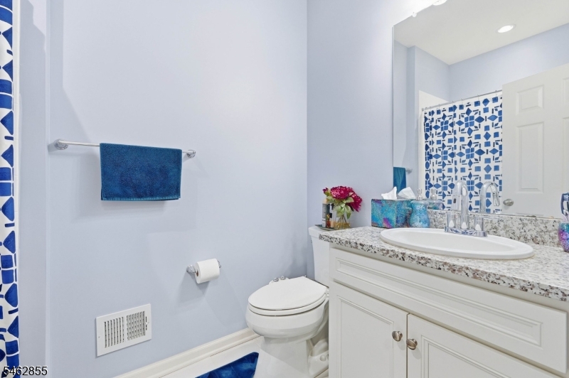 84 Aspen Drive Cedar Grove NJ 07009