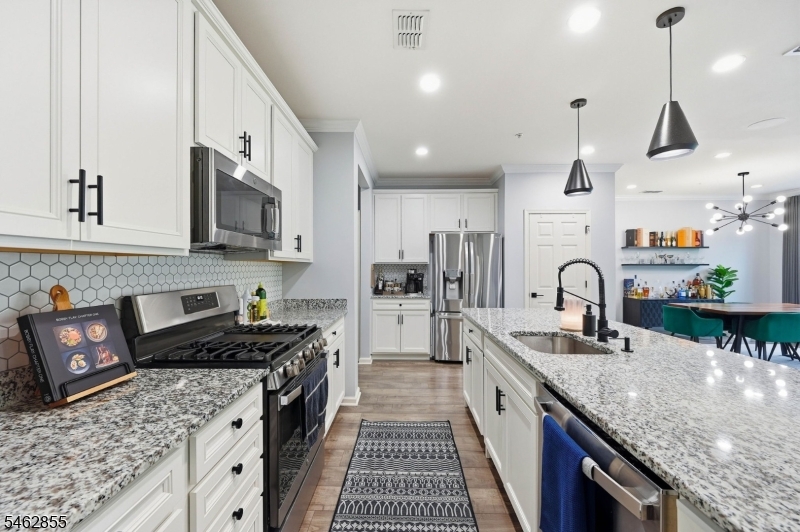 84 Aspen Drive Cedar Grove NJ 07009